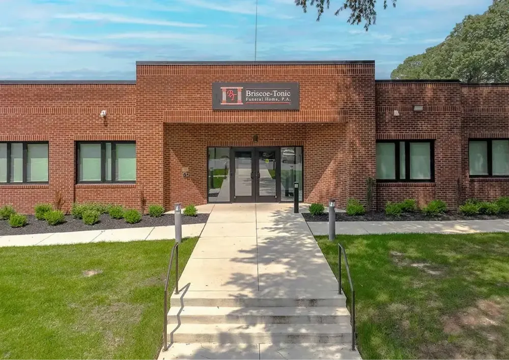 Briscoe-Tonic Funeral Home, P.A.