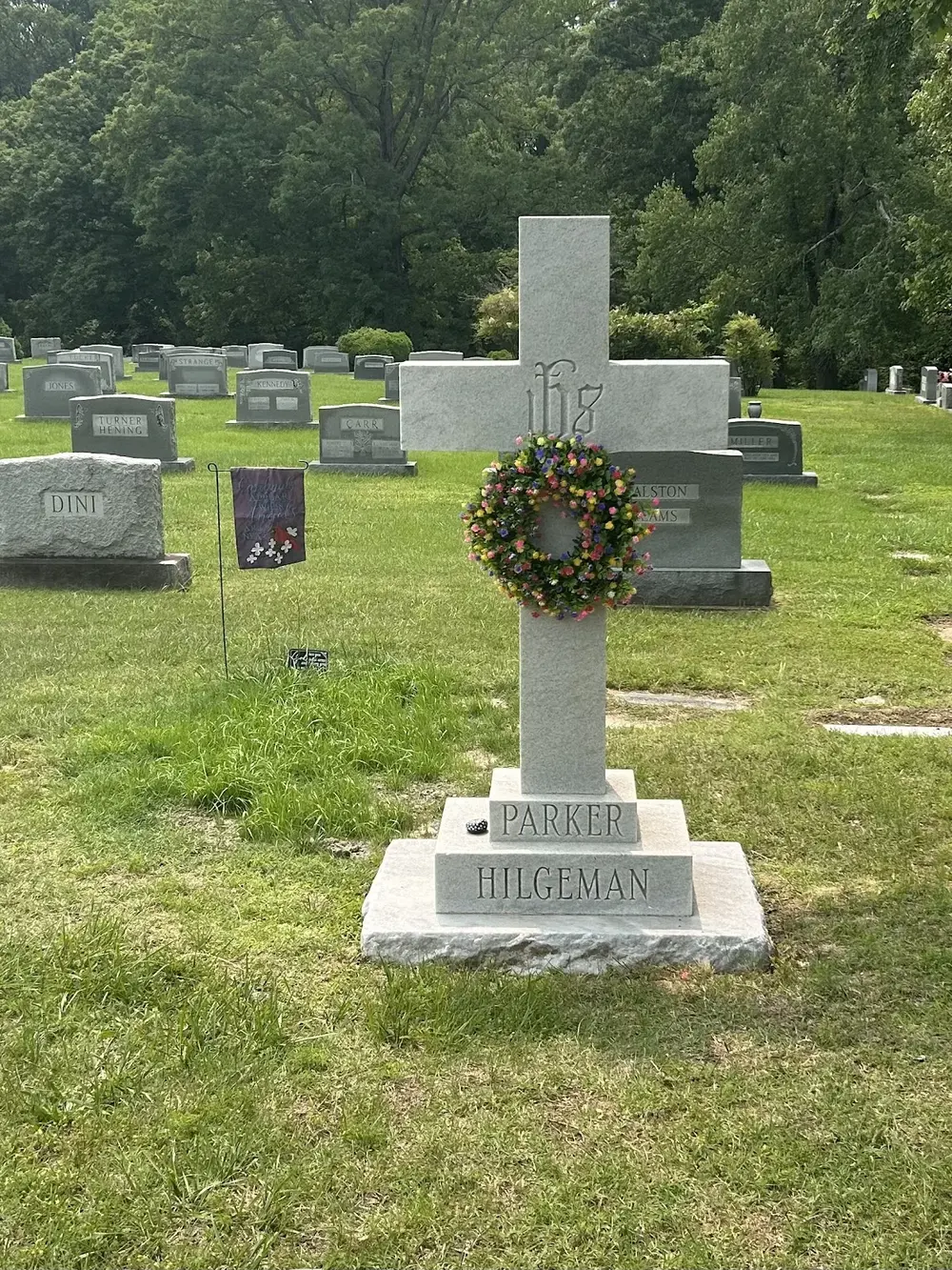 Forest Lawn Cemetery
