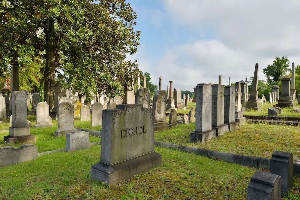 Hebrew Cemetery