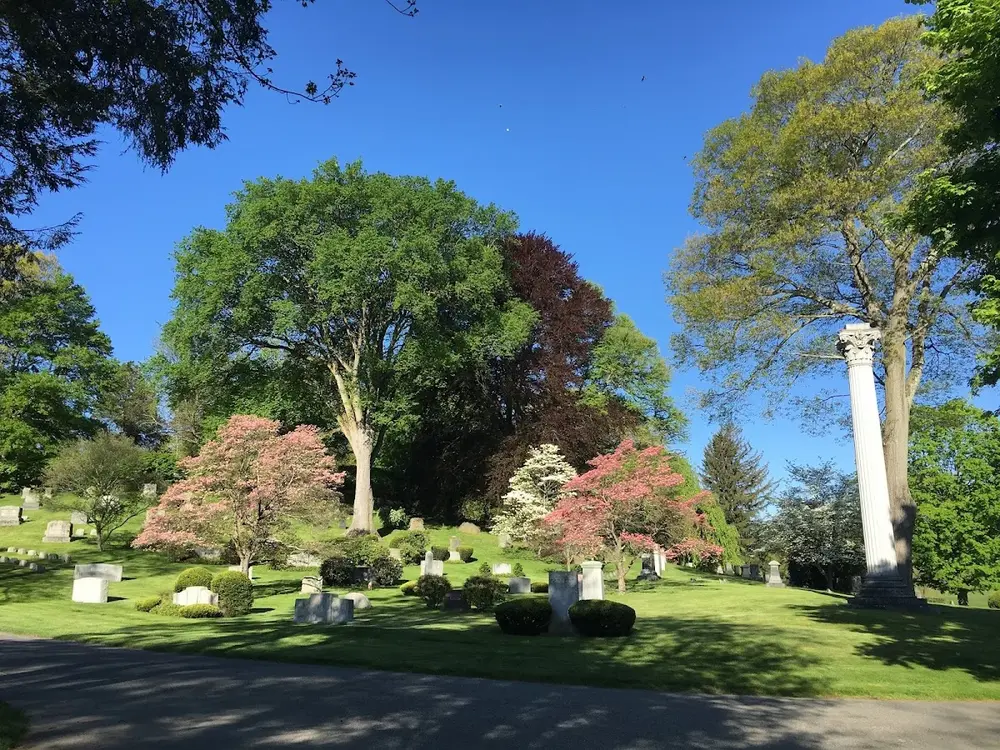 Newton Cemetery & Arboretum
