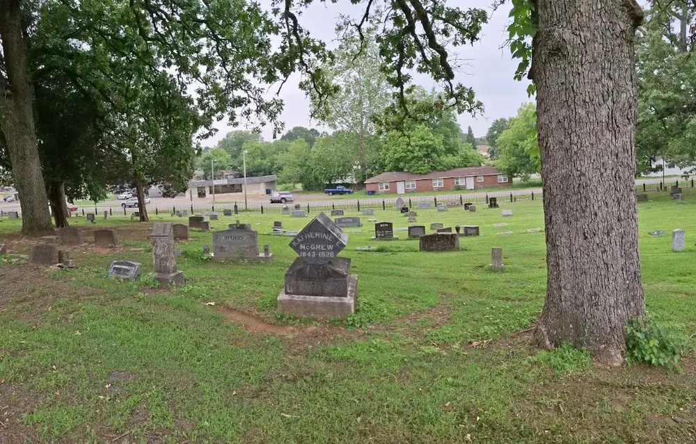 Oak Cemetery